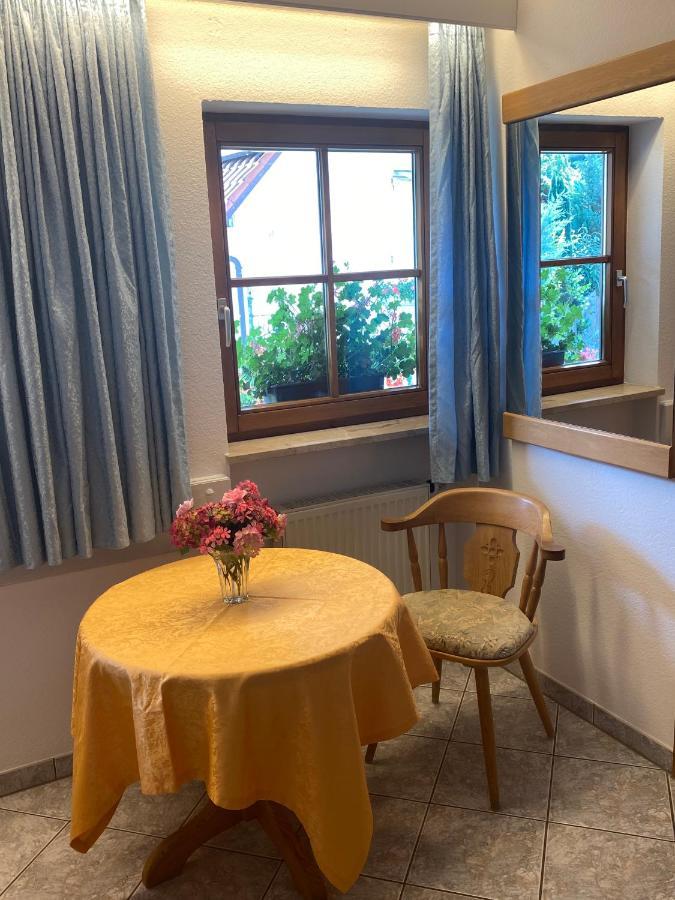 Hotel Haus Seehang コンスタンツ エクステリア 写真
