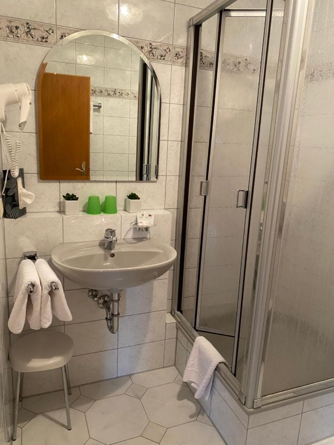 Hotel Haus Seehang コンスタンツ エクステリア 写真